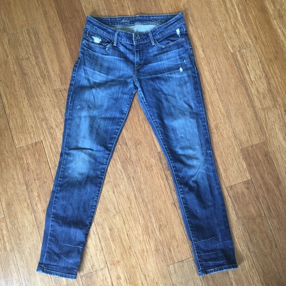 GUC Levi’s Demi curve jeans - Picture 2 of 2